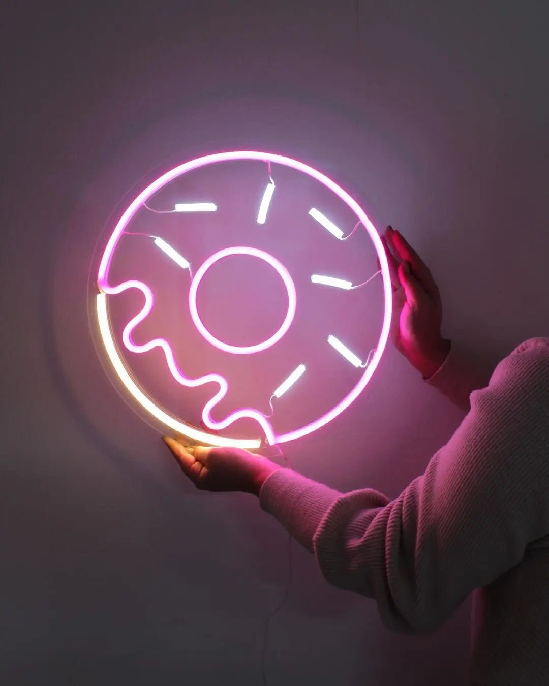 Donut LED Neon Light Sign - Neon Lanes