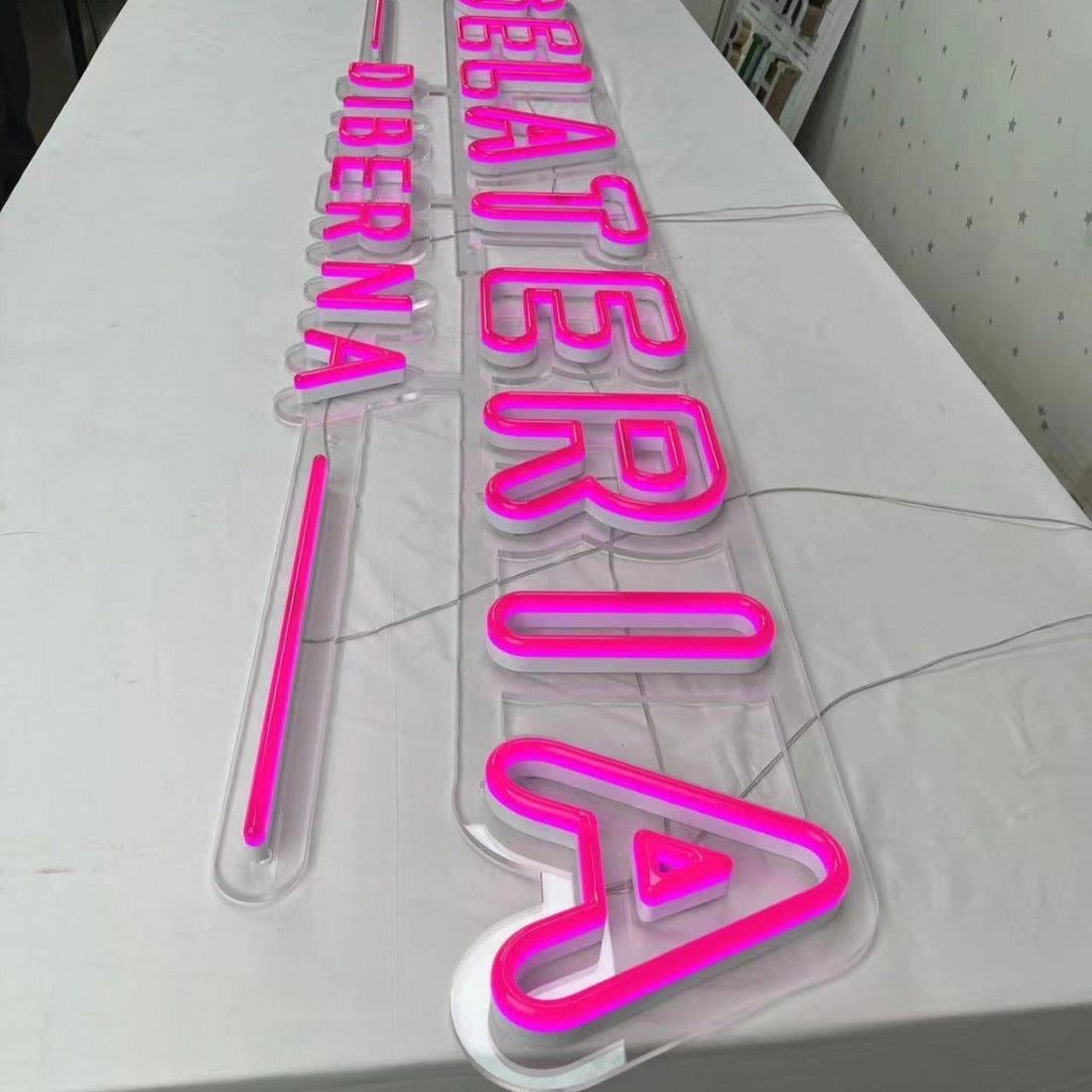 Gelateria DiBerna's Custom Pink Neon Sign, Cairns - Neon Lanes