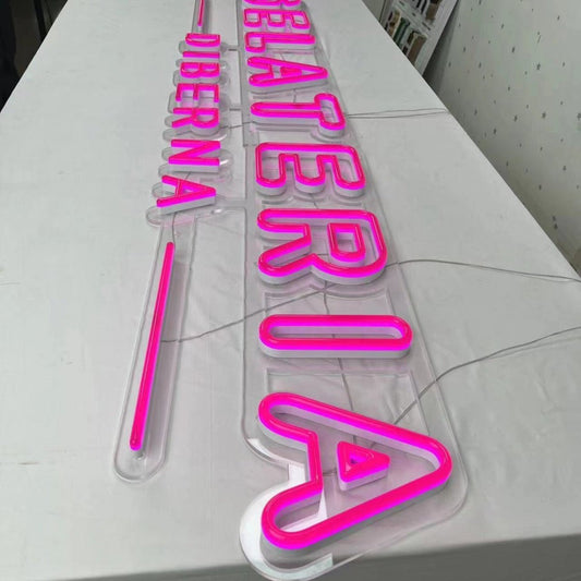 Gelateria-DiBerna-s-Custom-Pink-Neon-Sign-Cairns Neon Lanes