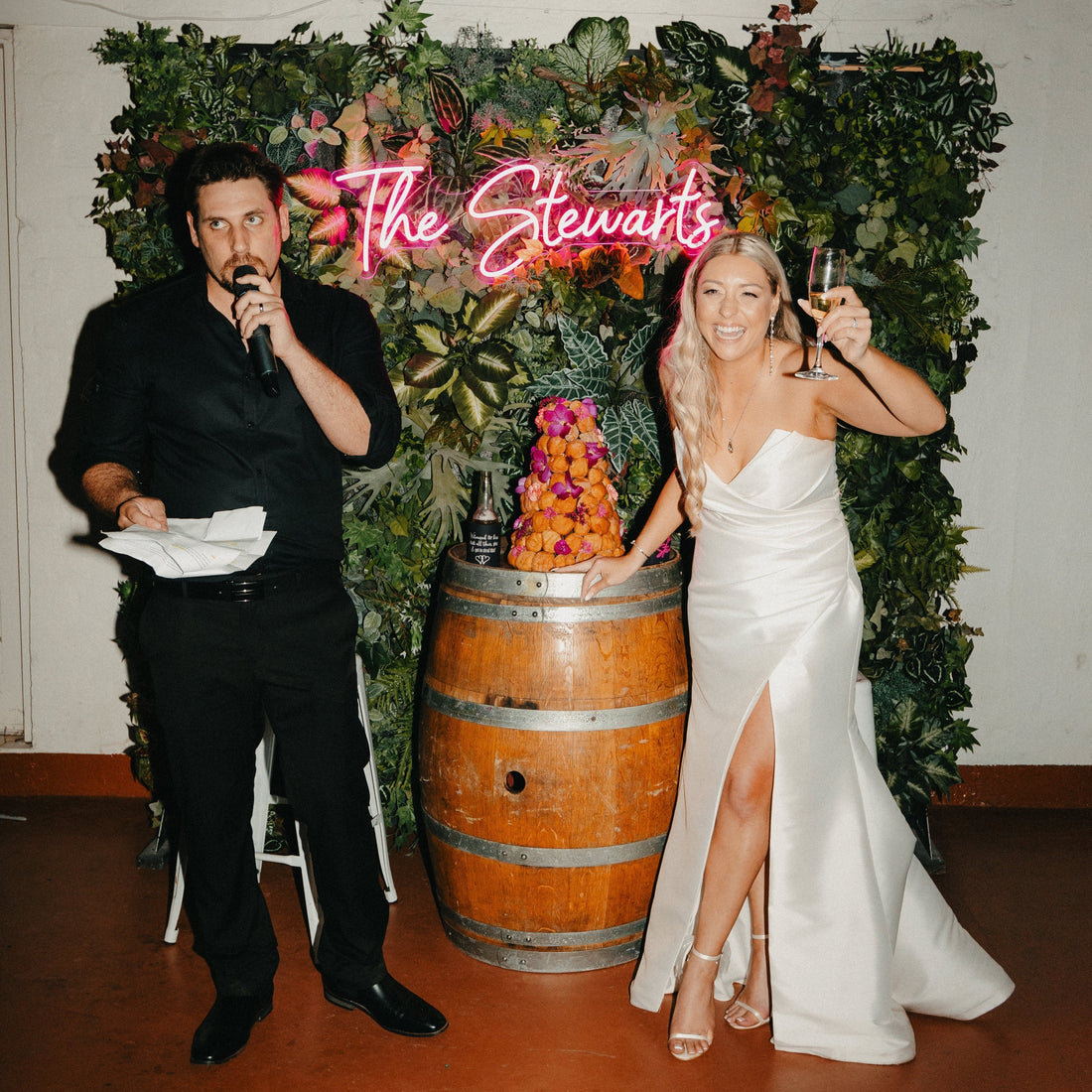 This-Year-s-Hottest-Wedding-Trend-Custom-LED-Neon-Signs Neon Lanes