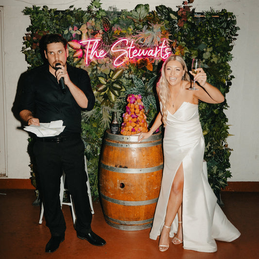 This-Year-s-Hottest-Wedding-Trend-Custom-LED-Neon-Signs Neon Lanes