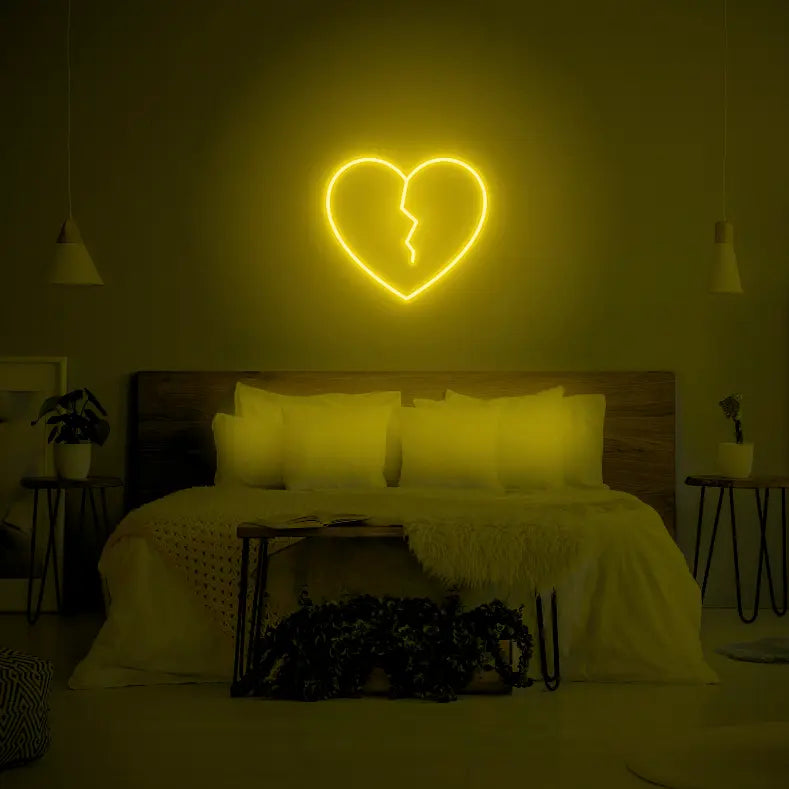 Broken Heart LED Neon Light Sign - Neon Lanes
