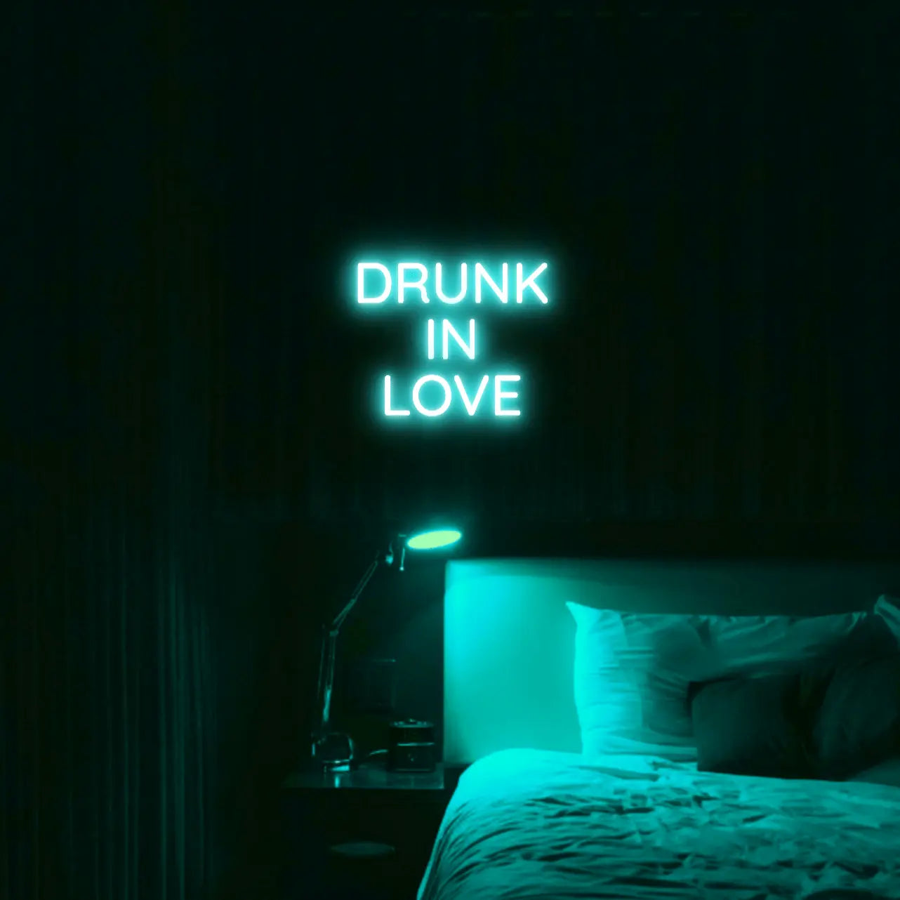 Drunk in Love LED Neon Light Sign - Neon Lanes