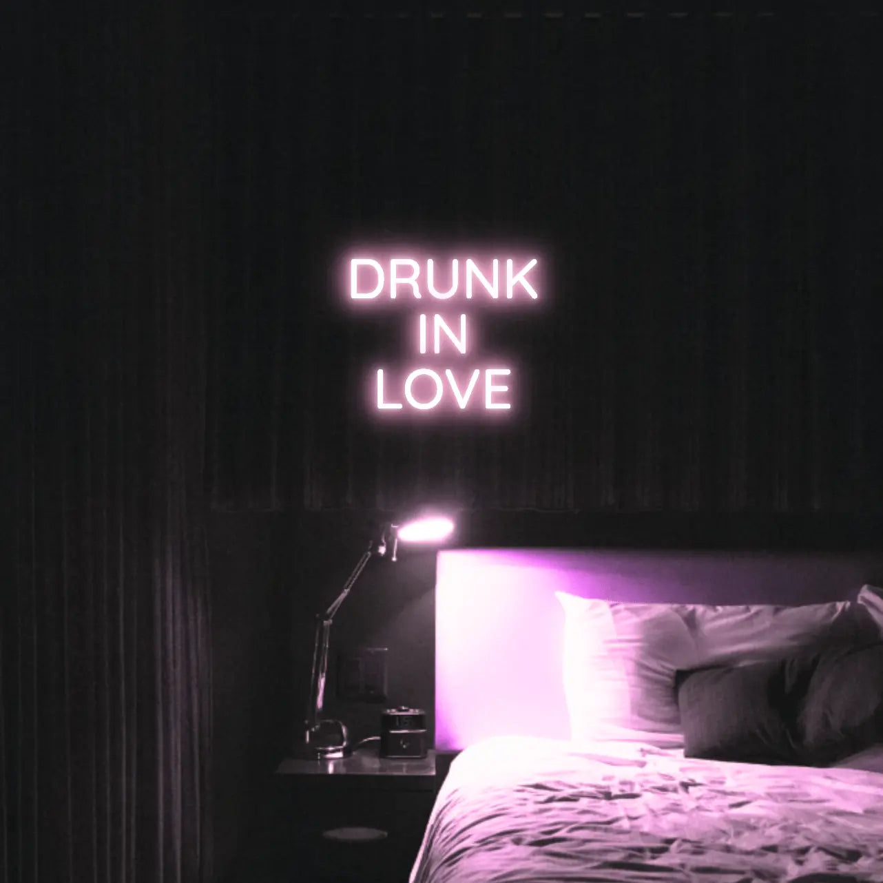 Drunk in Love LED Neon Light Sign - Neon Lanes